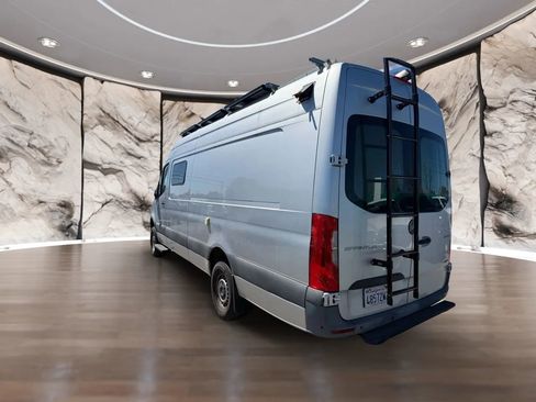 Used 2019 Mercedes-Benz Sprinter 4x4 170 image 7