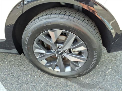 Used 2023 Kia Sportage SX Prestige image 9