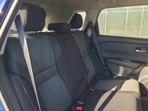 Used 2024 Nissan Rogue SV FWD image 20