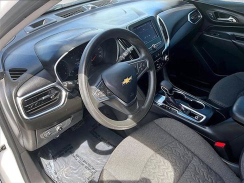 Used 2022 Chevrolet Equinox LT FWD image 14