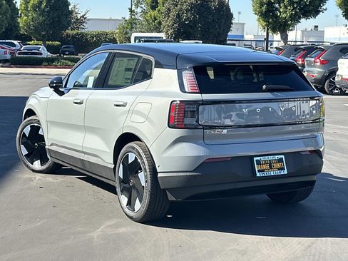 New 2025 Volvo EX30 Ultra w/ Protection Package Premier image 5