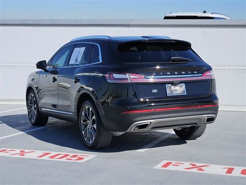 Certified 2023 Lincoln Nautilus Reserve w/ Equipment Group 201A image 5