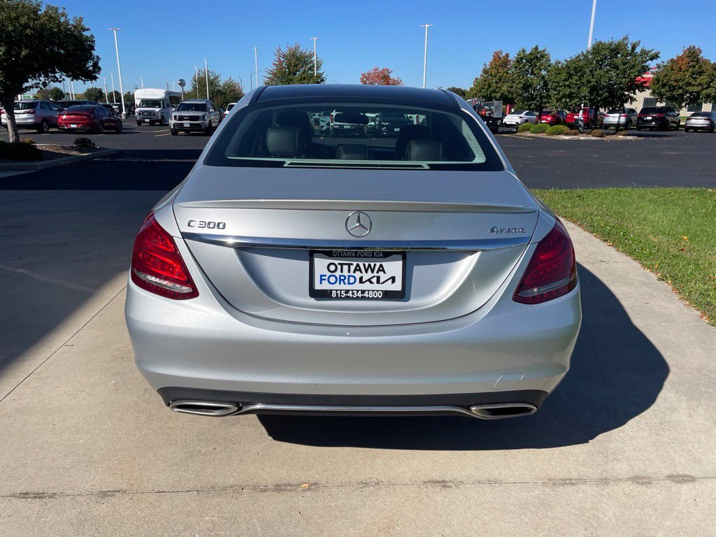 Used 2016 Mercedes-Benz C 300 4MATIC Sedan image 6