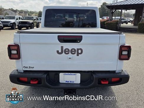 Used 2025 Jeep Gladiator Rubicon w/ Convenience Group image 10