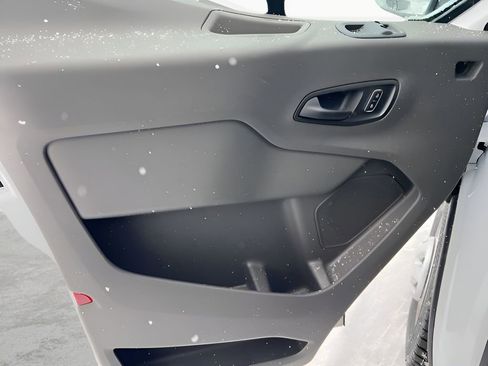New 2026 Ford Transit 250 148 Medium Roof Extended AWD w/ Load Area Protection Package image 25