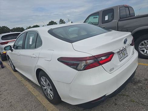 Used 2022 Toyota Camry LE FWD image 8