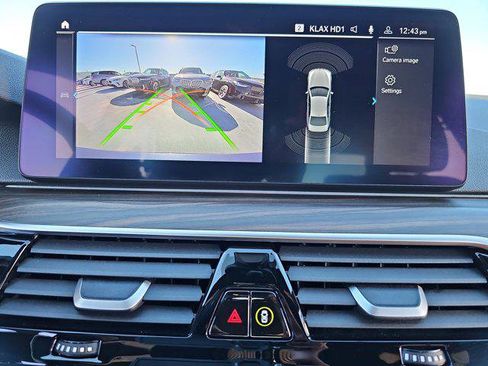 Certified 2023 BMW 530e w/ Premium Package image 23