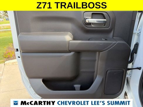 Used 2024 Chevrolet Silverado 1500 Custom Trail Boss w/ LPO, Dark Essentials Package AWD/4WD image 40