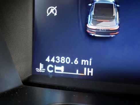 Used 2024 Lincoln Corsair Reserve w/ Equipment Group 201A image 35