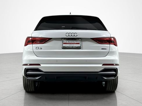 New 2025 Audi Q3 2.0T Premium image 5