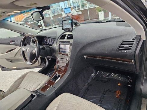 Used 2011 Lexus ES 350 FWD image 8