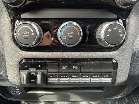 New 2026 RAM 3500 Tradesman w/ Chrome Appearance Group image 26