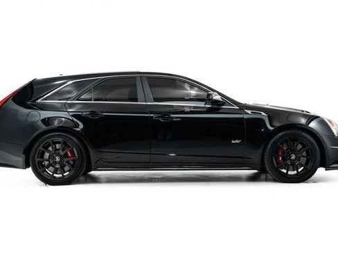 Used 2013 Cadillac CTS V w/ Wood Trim Package image 5