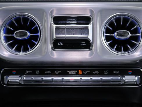 Used 2025 Mercedes-Benz G 63 AMG 4MATIC image 63