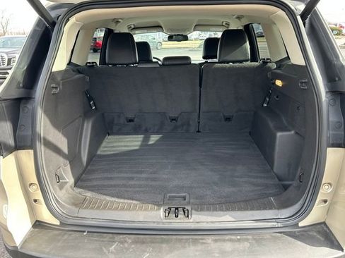 Used 2017 Ford Escape Titanium image 26