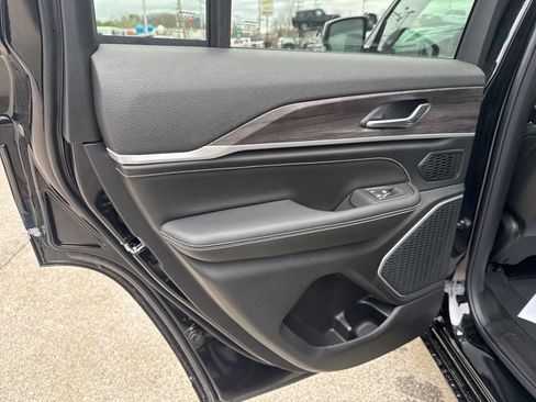 New 2026 Jeep Grand Cherokee Limited AWD/4WD image 26