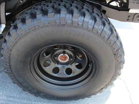 Used 2015 Jeep Wrangler Unlimited Sahara w/ Dual Top Group image 18