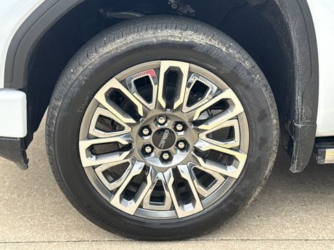 New 2026 GMC Sierra 1500 Denali Ultimate AWD/4WD image 18