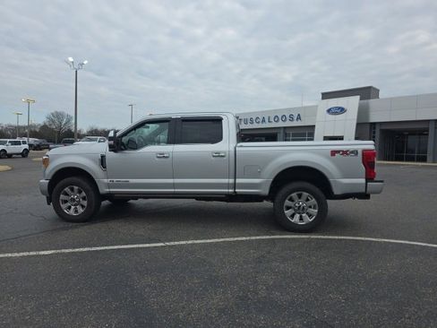 Used 2018 Ford F250 Platinum image 6