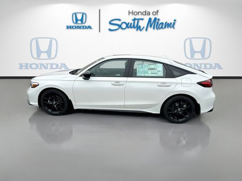 Certified 2026 Honda Civic Sport image 4