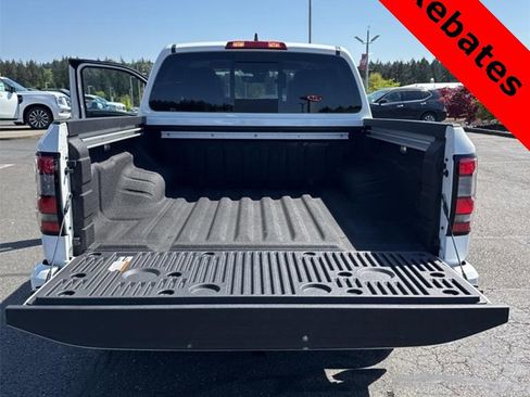 New 2025 Nissan Frontier SL image 28