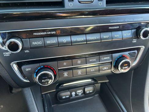 Used 2019 Kia Optima SX FWD image 33