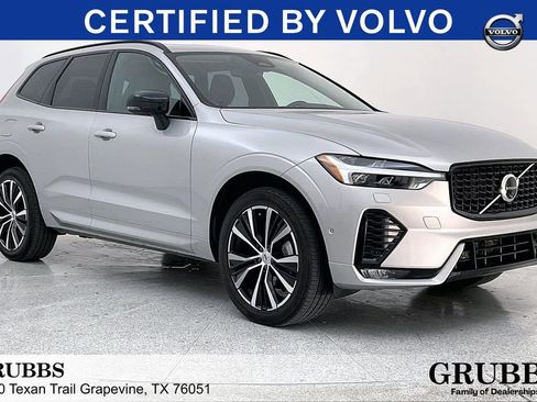 Certified 2025 Volvo XC60 B5 Plus image 1