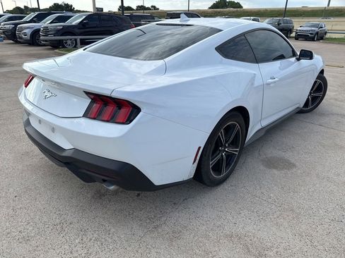 Used 2024 Ford Mustang Coupe RWD image 10