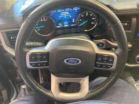 Used 2024 Ford Expedition Max XLT AWD/4WD image 29