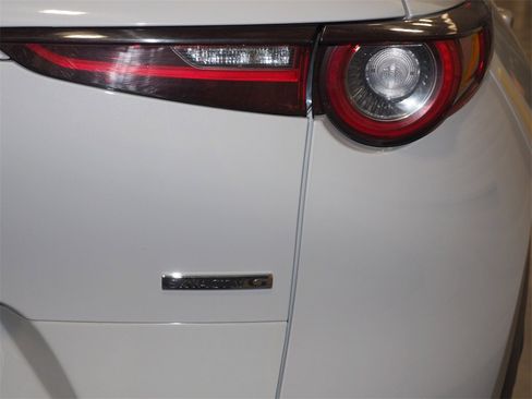 Certified 2025 MAZDA CX-30 AWD 2.5 S w/ Preferred Package image 13