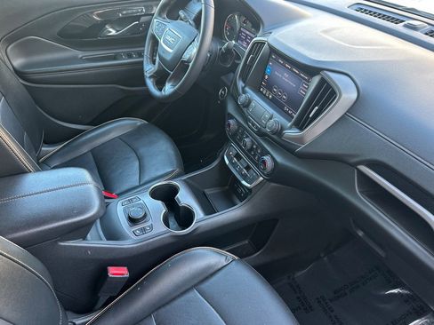 Certified 2022 GMC Terrain AT4 image 20