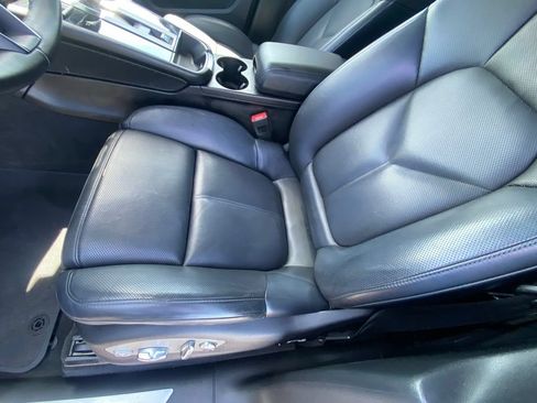 Used 2022 Porsche Macan S AWD/4WD image 22