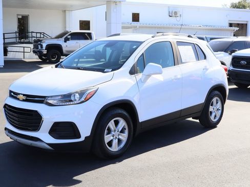 Used 2018 Chevrolet Trax LT image 4