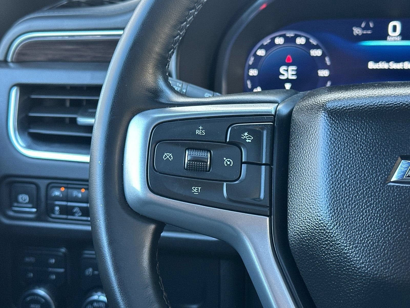 Used 2024 Chevrolet Tahoe Z71 AWD/4WD image 29