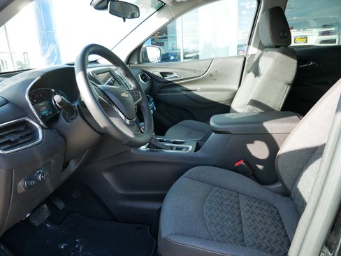 Certified 2024 Chevrolet Equinox LT image 8