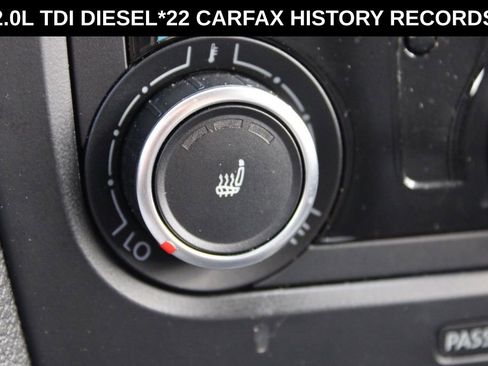 Used 2011 Volkswagen Jetta TDI image 33