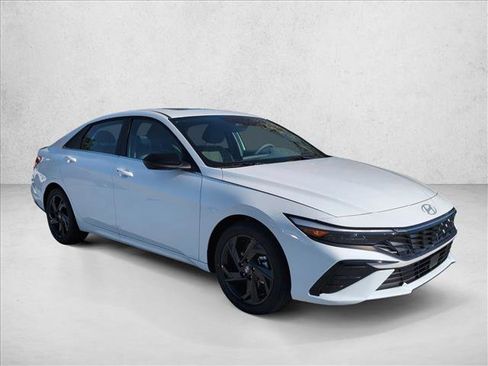 New 2026 Hyundai Elantra SEL Sport Premium w/ Cargo Package image 3