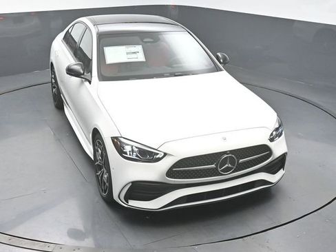 Used 2025 Mercedes-Benz C 300 Sedan image 43