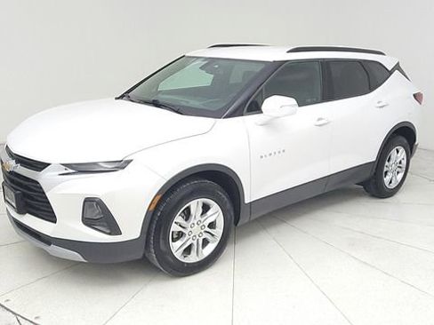 Used 2020 Chevrolet Blazer LT image 1
