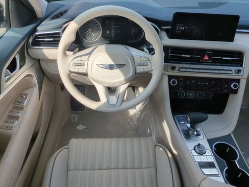 Used 2026 Genesis G70 2.5T Prestige image 15