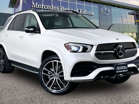 Certified 2022 Mercedes-Benz GLE 450 4MATIC image 1