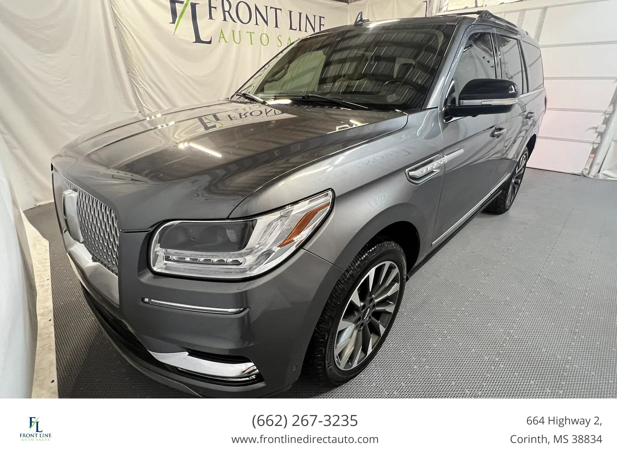 Used 2021 Lincoln Navigator Reserve w/ Luxury Package AWD/4WD image 3