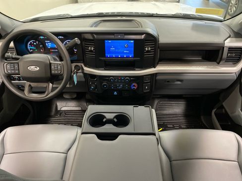 New 2026 Ford F250 XL w/ XL Chrome Package image 14