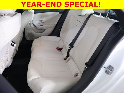 Used 2025 Mercedes-Benz CLA 250 4MATIC image 32