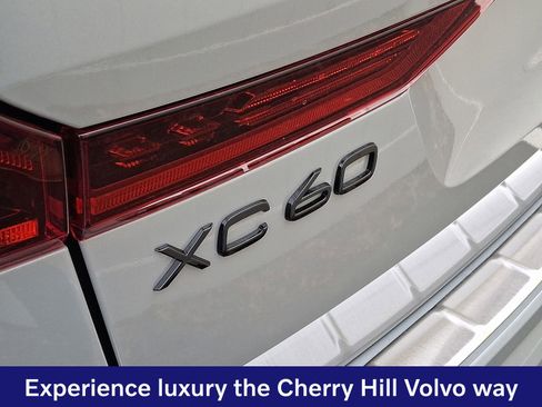 New 2026 Volvo XC60 T8 Ultra w/ Protection Package Premier AWD/4WD image 16