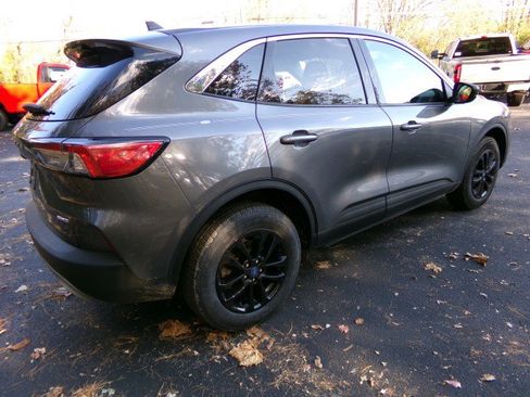 Used 2022 Ford Escape SE w/ Convenience Package image 11