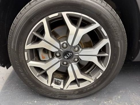 Used 2021 Kia Seltos EX AWD/4WD image 41