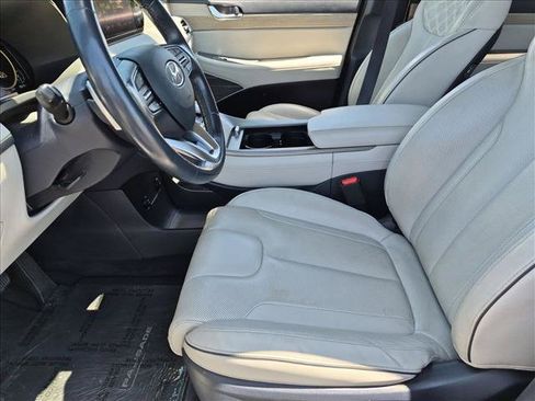 Used 2021 Hyundai Palisade Limited FWD image 16