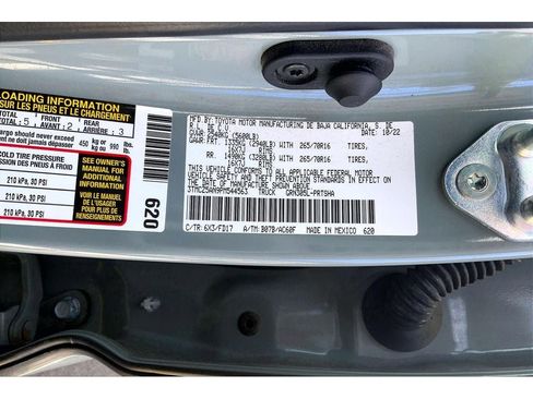 Used 2023 Toyota Tacoma TRD Off-Road image 33