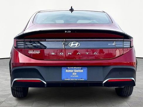 New 2026 Hyundai Sonata SE FWD image 4